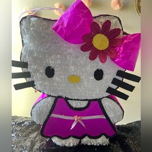Hello Kitty Pink Dress Piñata